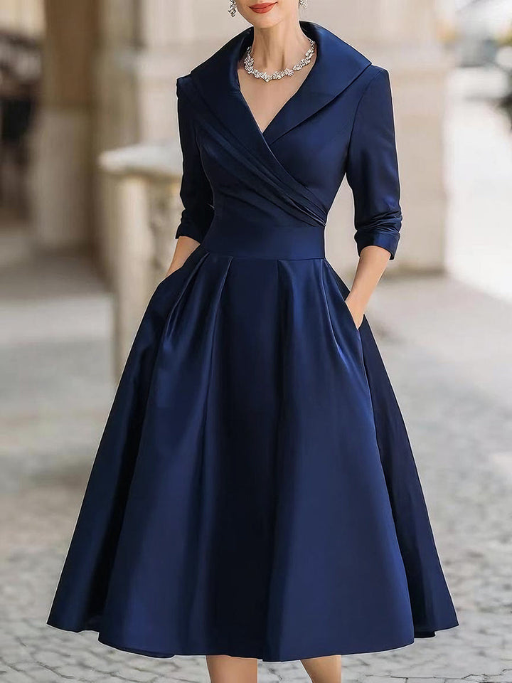 Amara | Elegantes Vintage Faltenkleid