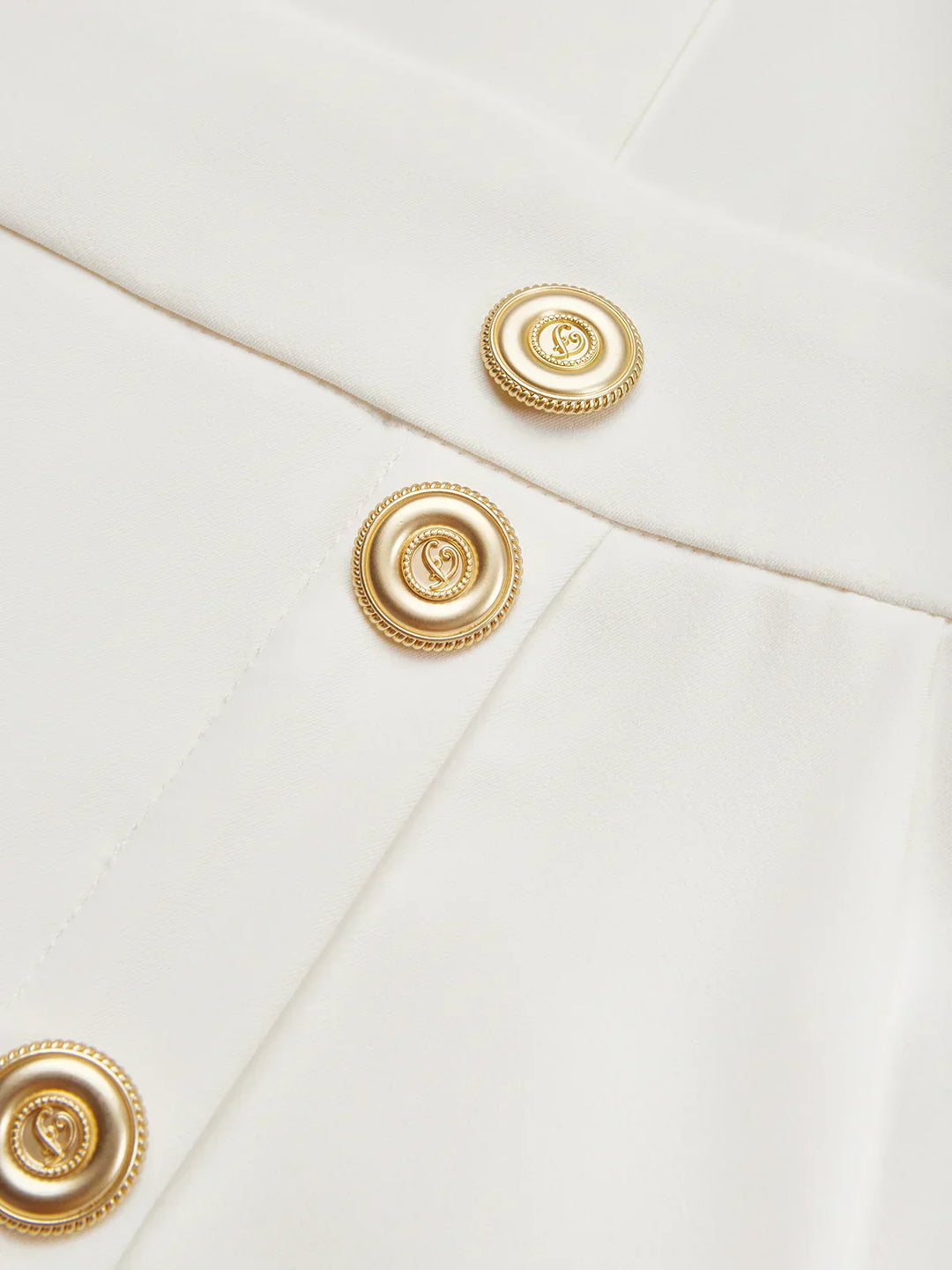 Evelina | Elegantes Midikleid mit Knopfleiste