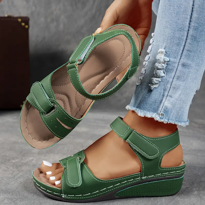 Veera | Elegante Keilabsatz-Sandalen - BXRLIN