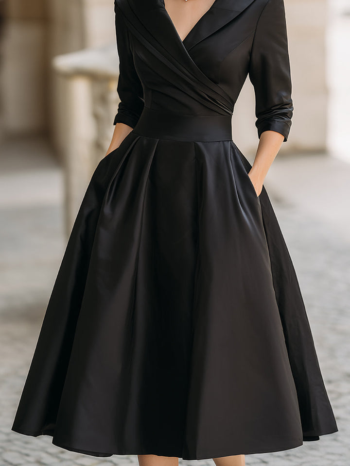 Amara | Elegantes Vintage Faltenkleid