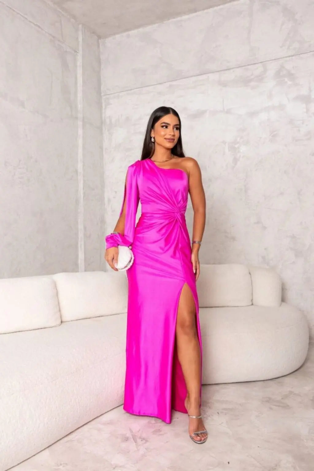 Solianne | One-Shoulder Satin Abendgown