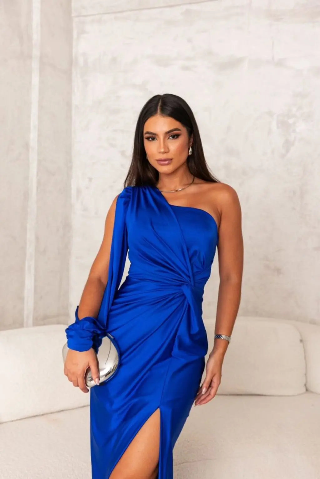 Solianne | One-Shoulder Satin Abendgown