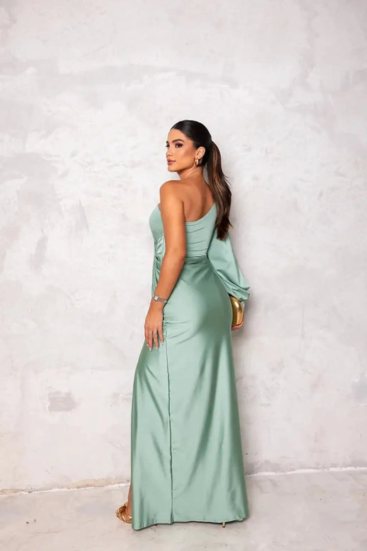 Solianne | One-Shoulder Satin Abendgown