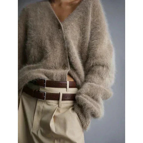 Greta | Gemütliche Strickjacke - BXRLIN
