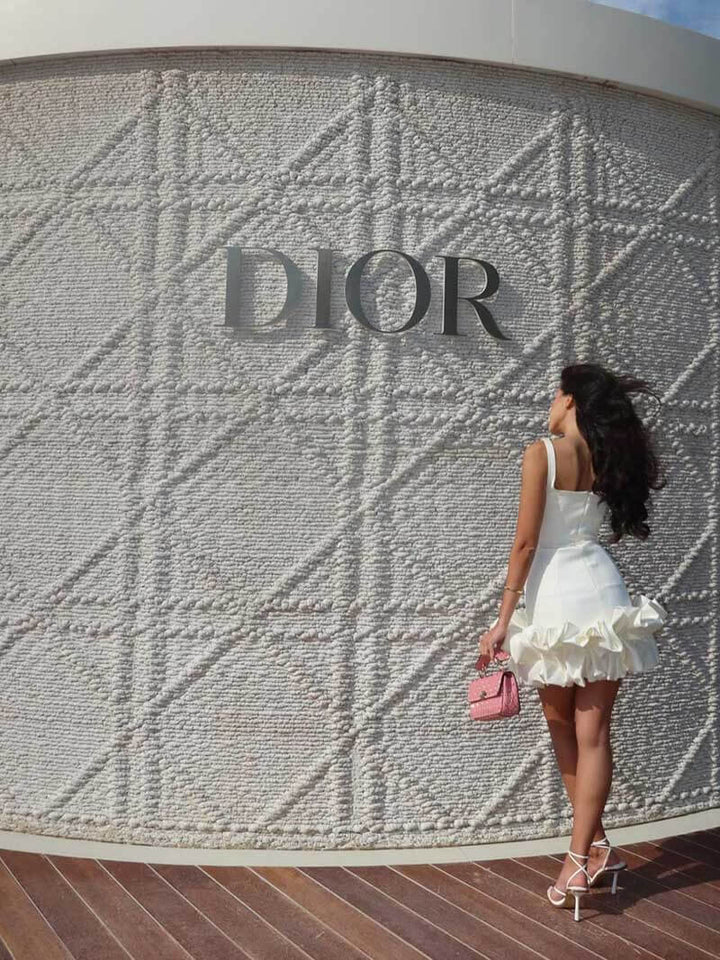 Celina | Modernes Mini-Rüschendress