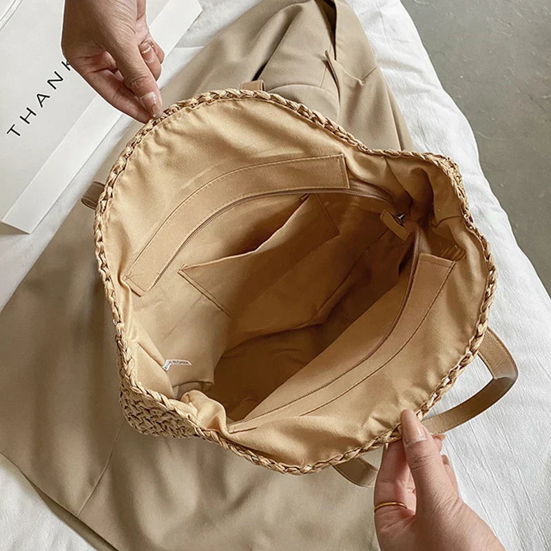 Solara | Damen Handtasche Uni im modernen Runddesign