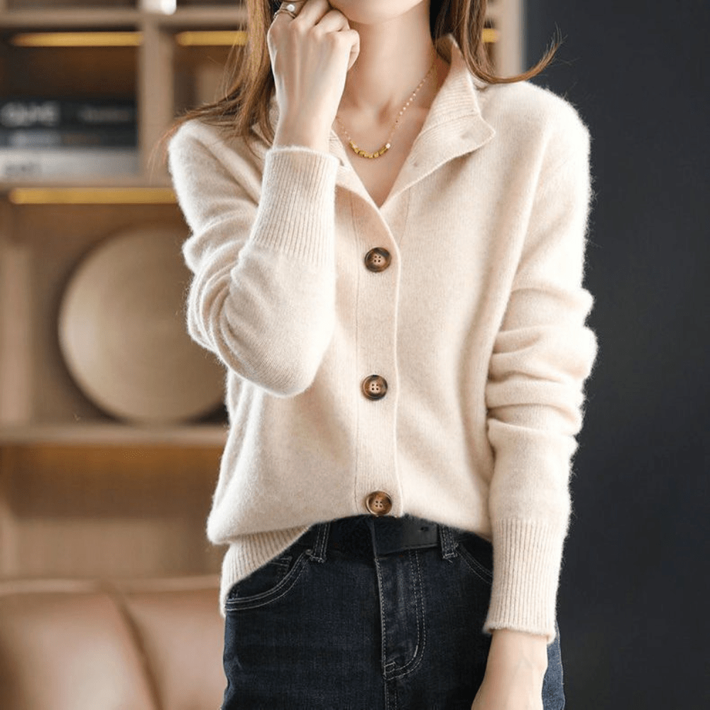 Helene | Klassische Strickjacke - BXRLIN